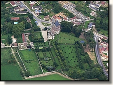 vue aerienne façade ouest du  château 