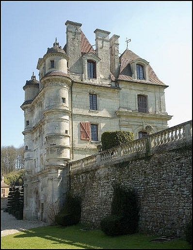 façade nord ouest du château